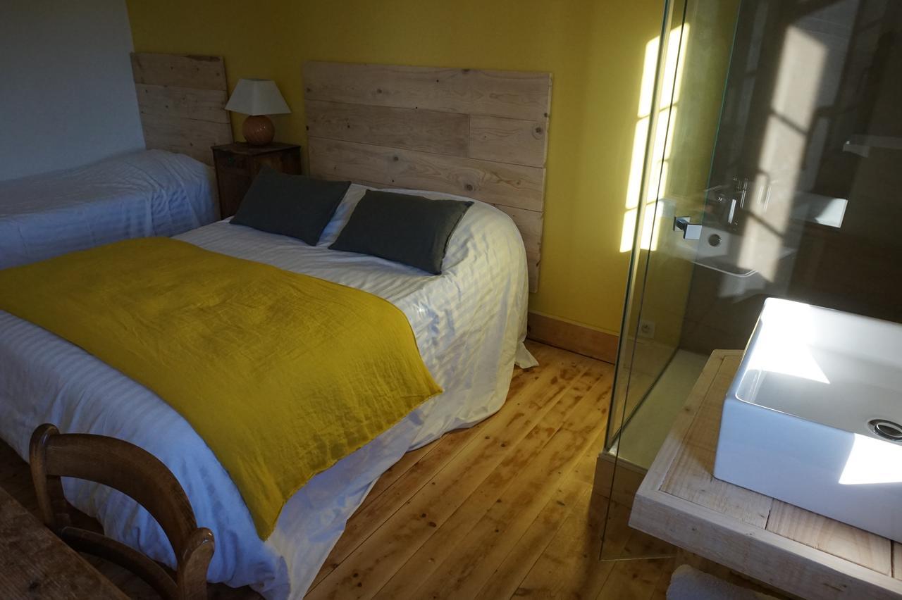 Auberge De La Perdrix Hauterive-la-Fresse Kültér fotó