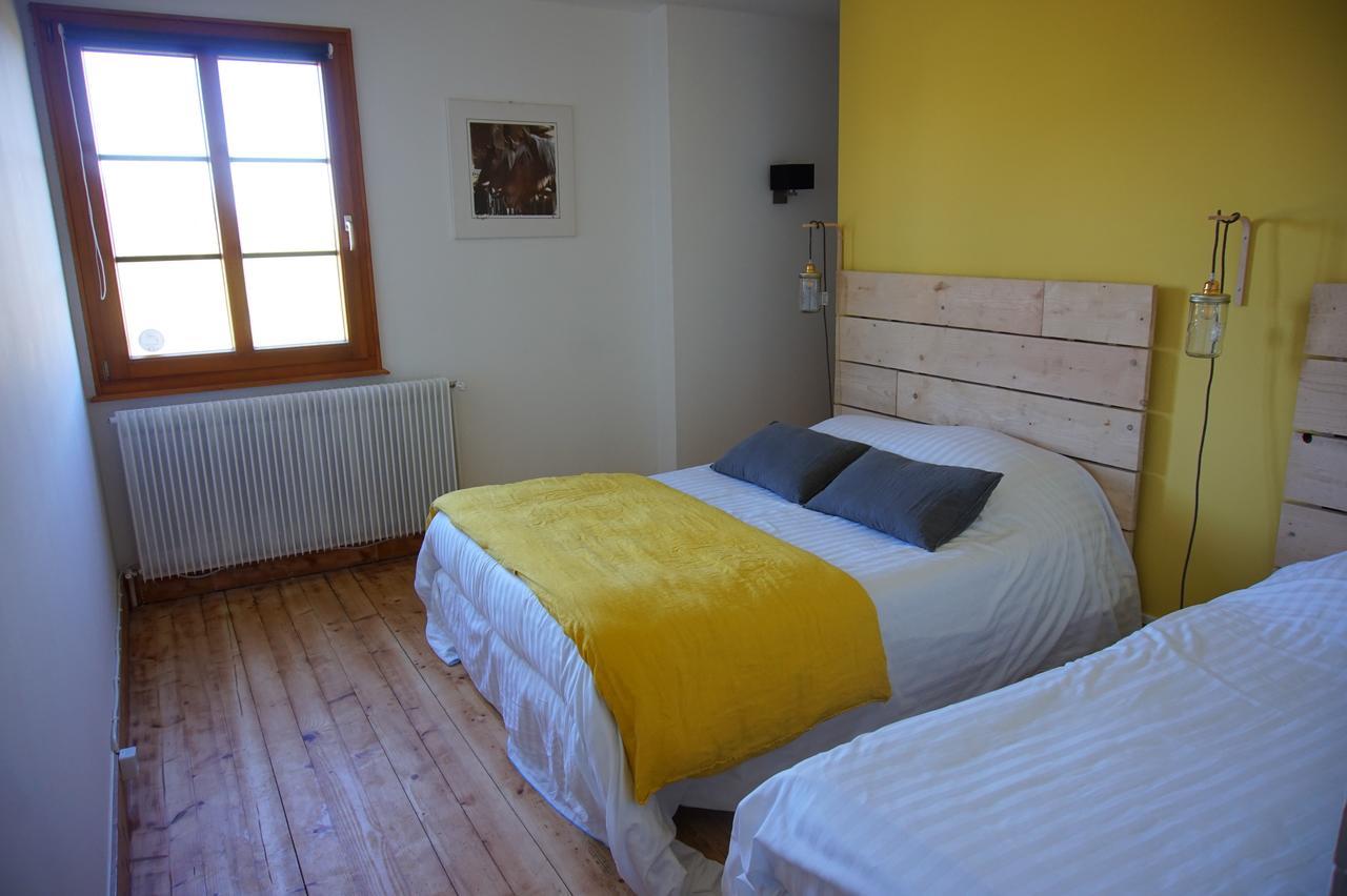 Auberge De La Perdrix Hauterive-la-Fresse Kültér fotó