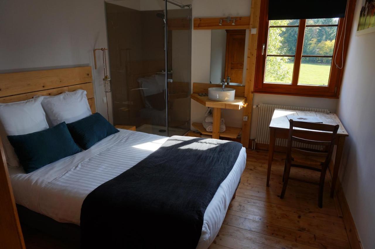 Auberge De La Perdrix Hauterive-la-Fresse Kültér fotó