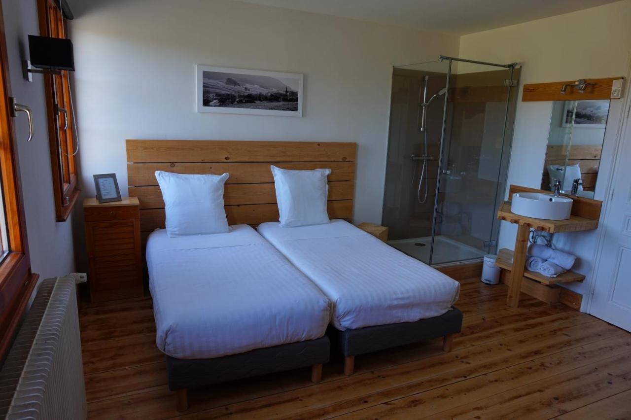 Auberge De La Perdrix Hauterive-la-Fresse Kültér fotó